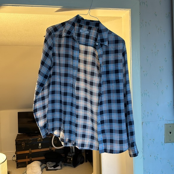 Silk button down blouse - Picture 3 of 4